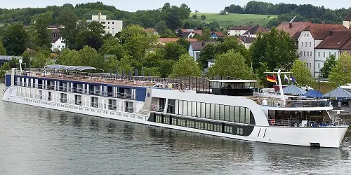 Live real-time river cruise ship tracking of AmaSerena from Ama Waterways