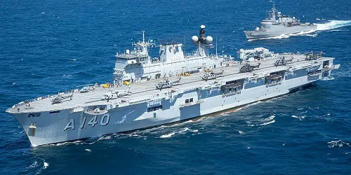 Live real-time tracking of military aircraft carrier Atlântico from the Brazilian Navy