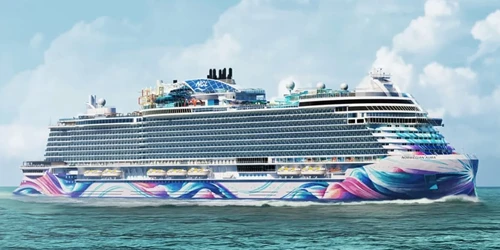 Norwegian Aura Cruise Ship