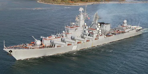 Live real-time tracking of military guided missile cruiser Varyag from the Russian Navy