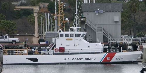 Live real-time military ship tracking of CGC Blackfin from United States Coast Guard