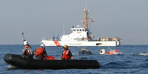 Live real-time military ship tracking of CGC Kingfisher from United States Coast Guard