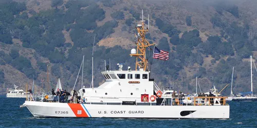 Live real-time military ship tracking of CGC Pike from United States Coast Guard