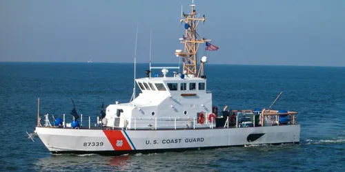Live real-time military ship tracking of CGC Pompano from United States Coast Guard
