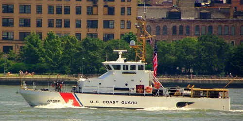 Live real-time military ship tracking of CGC Sailfish from United States Coast Guard