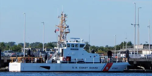 Live real-time military ship tracking of CGC Sea Dragon from United States Coast Guard