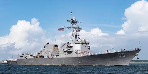 Live real-time military ship tracking of USS Farragut from United States Navy