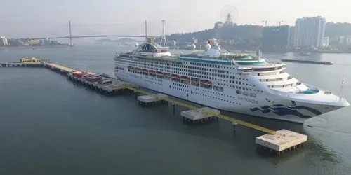 Port of Hanoi (Hạ Long), Vietnam