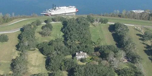 Port of Oak Alley, Louisiana