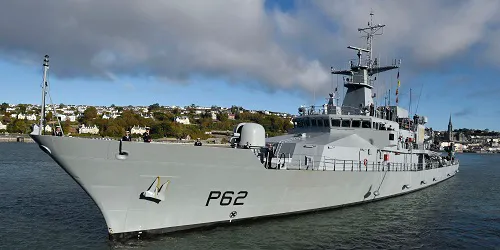 LÉ James Joyce