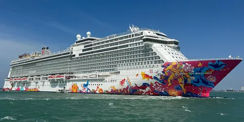 Genting Dream